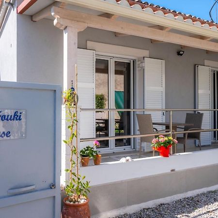 Fouki Apartments Ipsos Beach 外观 照片