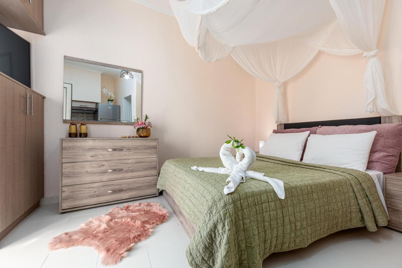 Fouki Apartments Ipsos Beach 外观 照片