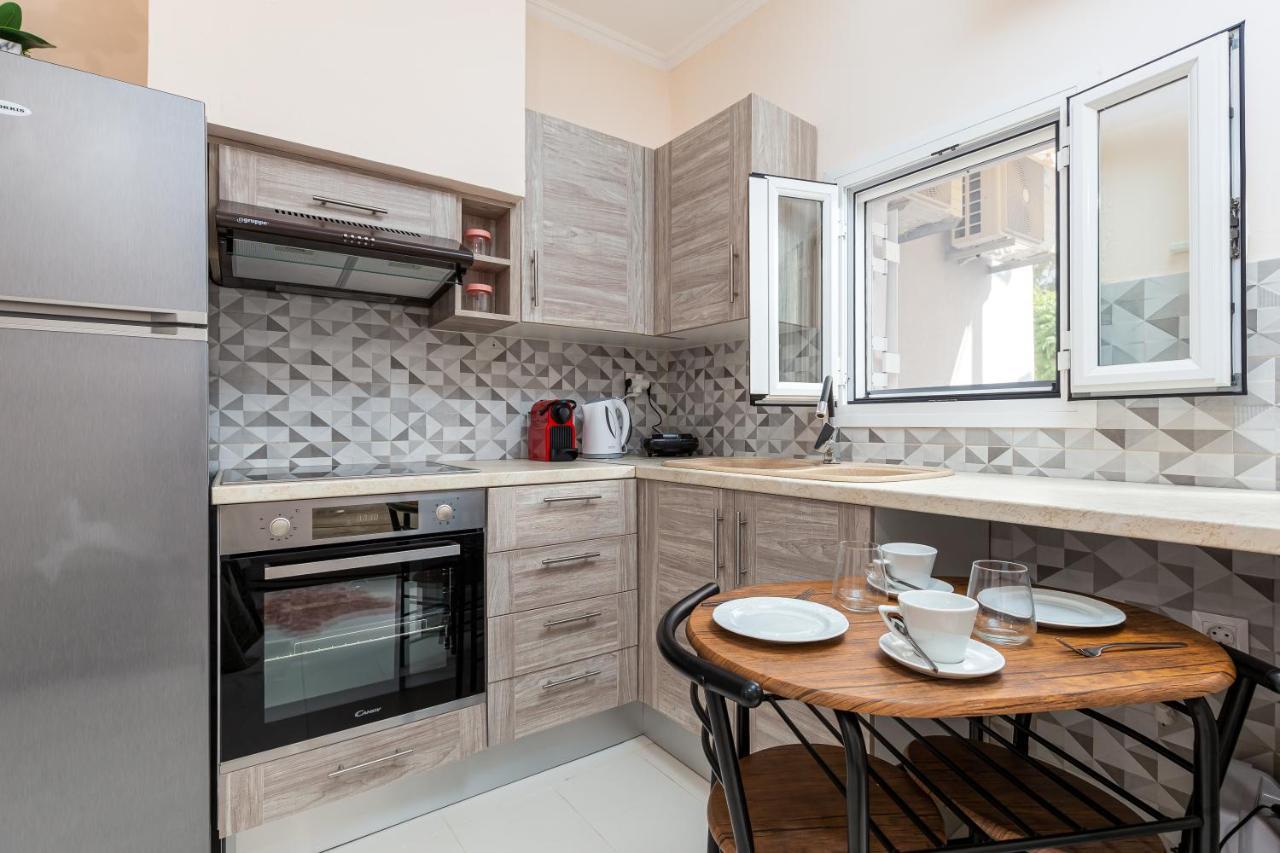 Fouki Apartments Ipsos Beach 外观 照片